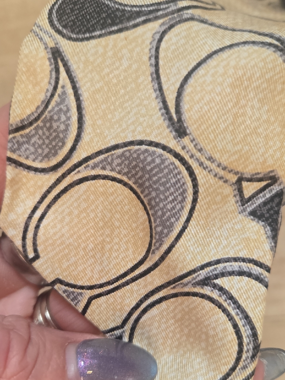 Coach 100% Silk Signature Stylish & Unique Skinny Scarf - Picture 4 of 8